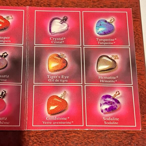 11 heart gem stone pendants in wooden case - Picture 4 of 10